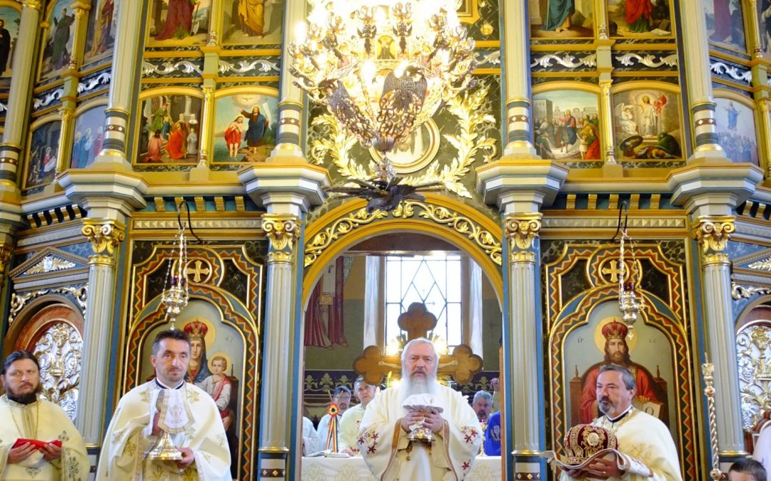 Resfințirea bisericii din Rusu Bârgăului, în ziua de prăznuire a Sfinților Mărturisitori Ardeleni