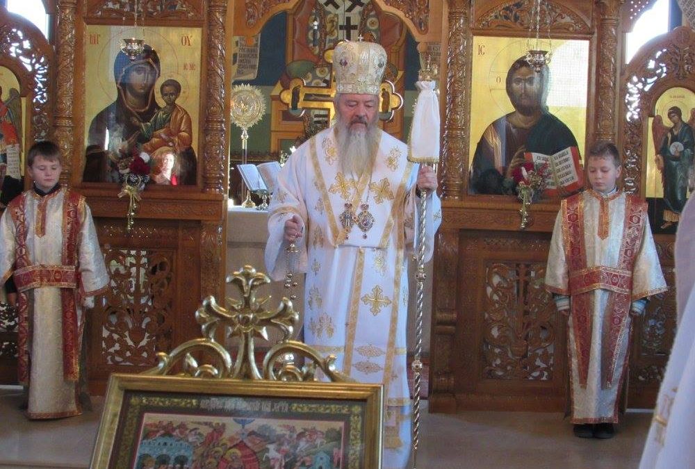 IPS Andrei în parohia clujeană „Adormirea Maicii Domnului”