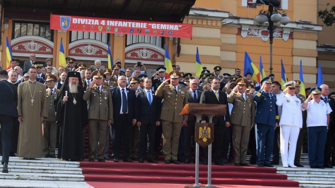 ÎPS Andrei: „Neamul se reazimă pe două instituții fundamentale: Biserica și Armata”