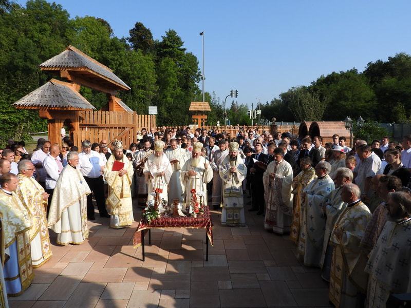 ÎPS Andrei, la sfințirea bisericii românești „Sfânta Maria” din München