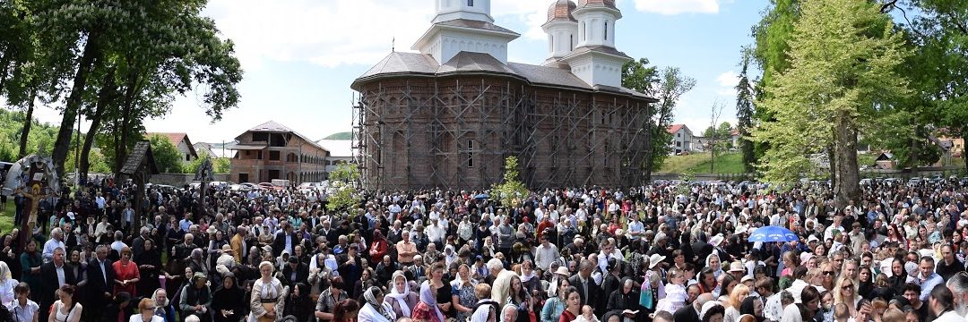 Hram la Mănăstirea de la Dobric