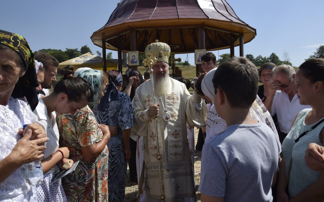 ÎPS Andrei, Mitropolitul Clujului la hramul Mănăstirii „Sf. Ioan Iacob Hozevitul”, de la Piatra Craiului