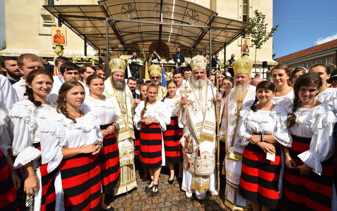 Zece ani de slujire rodnică a Prefericitului Părinte Patriarh Daniel