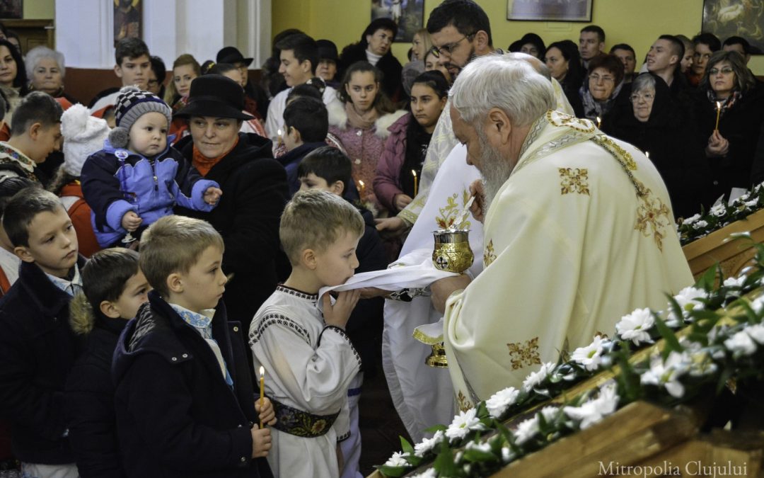 Liturghie Arhierească în Parohia Sigmir