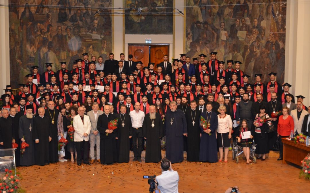 Festivitate de absolvire la Facultatea de Teologie din Cluj