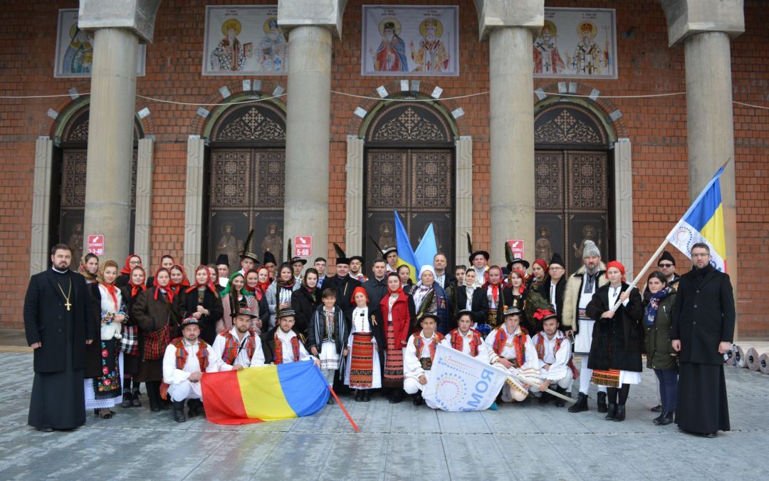 Delegația Mitropoliei Clujului, la sfințirea Catedralei Mântuirii Neamului