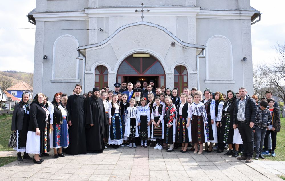 Binecuvântare arhierească pentru credincioșii Parohiei Negreni, jud. Cluj