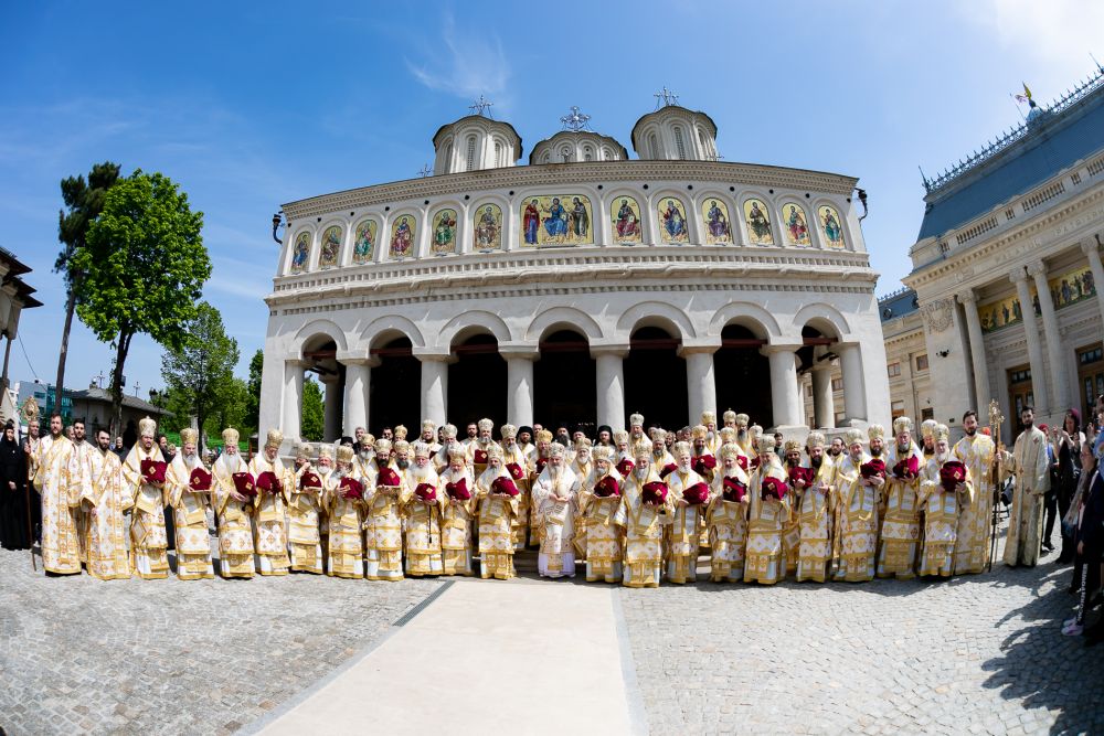 Marele Mir a fost sfinţit pentru a 22-a oară în cei 134 ani de autocefalie ai Bisericii Ortodoxe Române