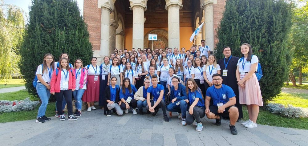 Delegația Arhiepiscopiei Clujului la ITO 2019 Craiova – „Un Potir al bucuriei” format din mii de tineri
