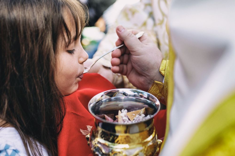 Cuvânt pastoral pentru întărirea în credinţă şi în comuniune euharistică – Patriarhul Daniel