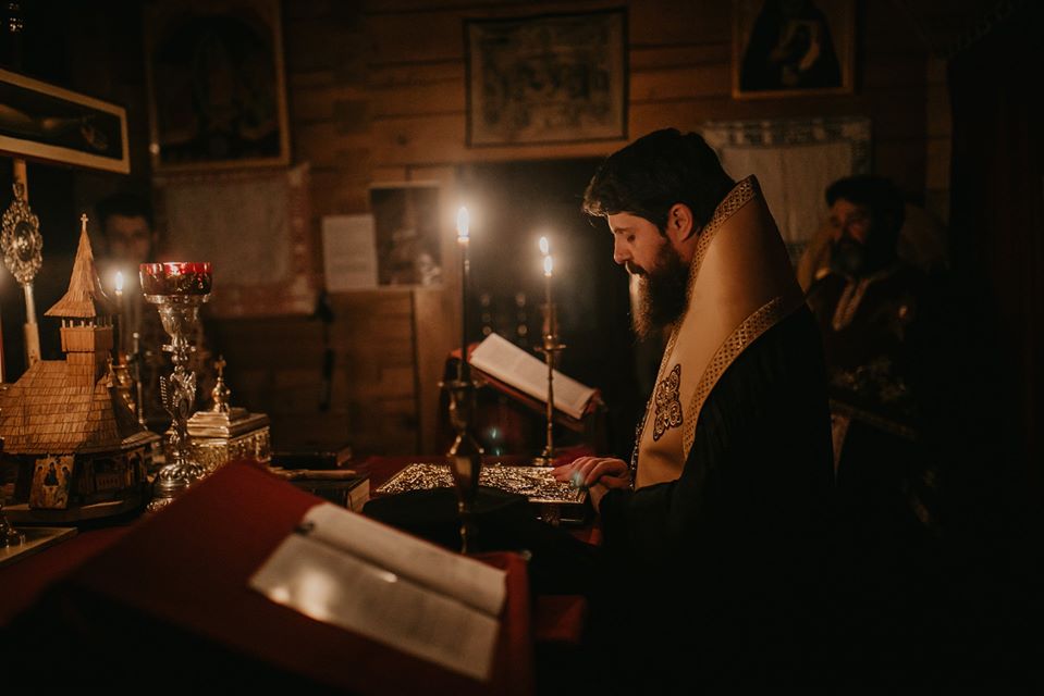 Preasfințitul Benedict Bistrițeanul a oficiat a doua parte a Canonului cel Mare, la Biserica studenților din Campusul Hașdeu