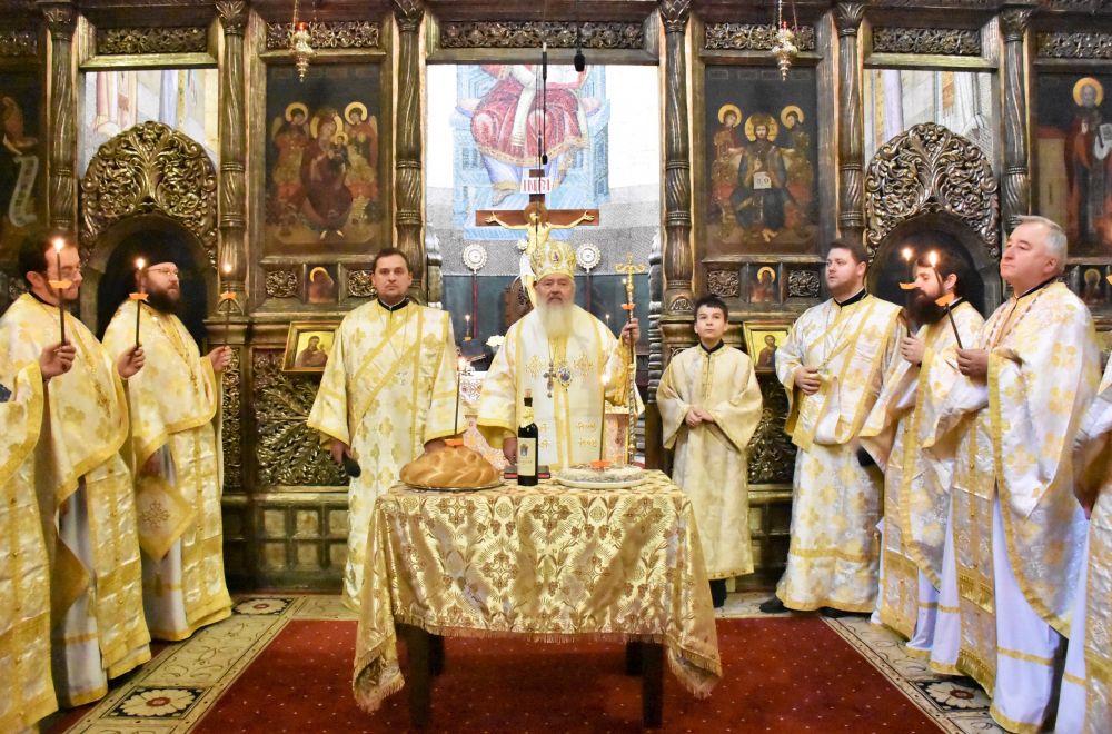 Toți cei care au murit sau au suferit în urma Dictatului de la Viena, pomeniți duminică în bisericile din Arhiepiscopia Clujului