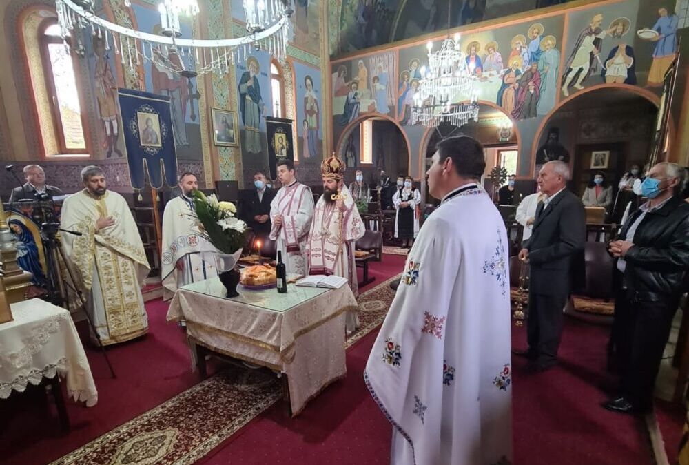Preotul martir Grigore Danciu, comemorat la Luna de Sus, în prezența Preasfințitului Benedict Bistrițeanul