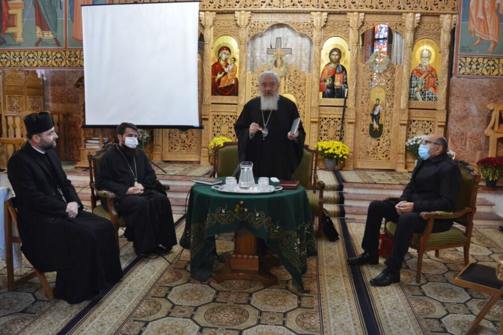 Conferință preoțească de toamnă în Protopopiatul Cluj I | Un grup de preoți clujeni a renovat casa unui bătrân din Parohia Aruncuta