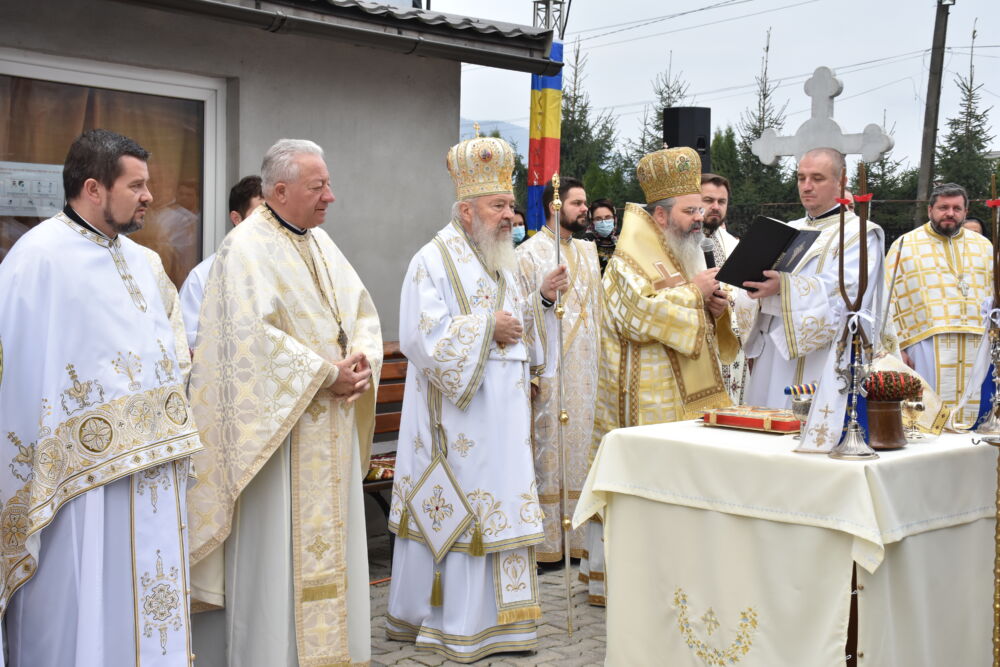 Biserica „Sf. Proroc Ilie Tesviteanul” din Năsăud, sfințită de doi ierarhi ai Bisericii Ortodoxe Române