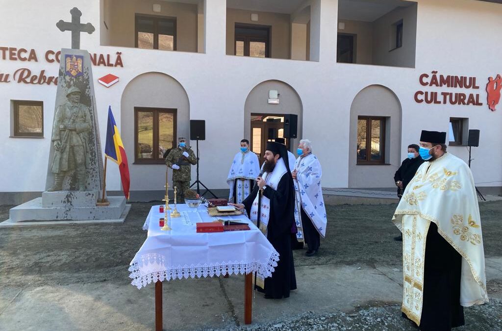 Monument închinat eroilor din Târlișua, sfințit de Ziua Națională a României