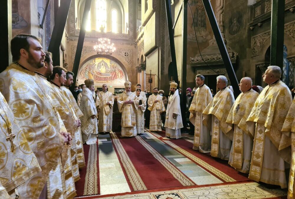 Duminica a 31-a după Rusalii, la Catedrala Mitropolitană | Mitropolitul Andrei și-a sărbătorit ziua de naștere prin rugăciune