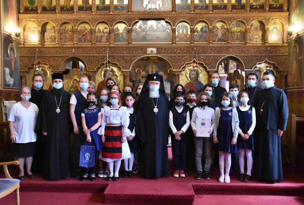 Premierea la nivel eparhial a câștigătorilor Concursului Național Catehetic „Biserica–familia românilor de pretutindeni”