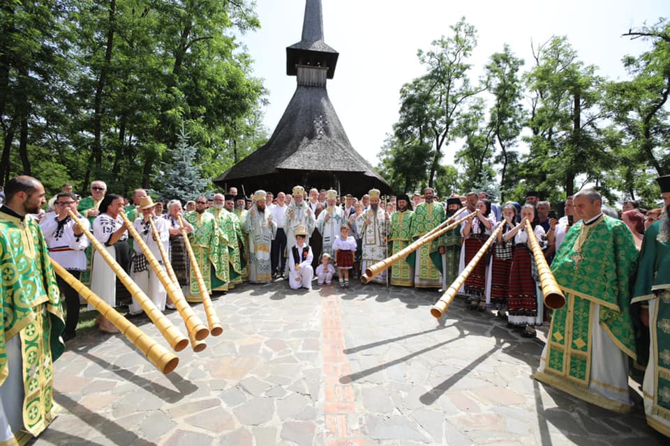 Hramul Mănăstirii Scărișoara Nouă, sărbătorit în prezența a patru ierarhi