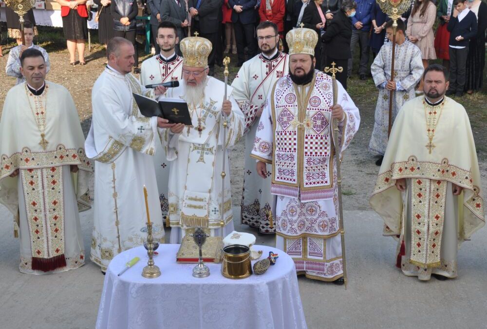 Târnosirea bisericii din Parohia Romita, județul Sălaj