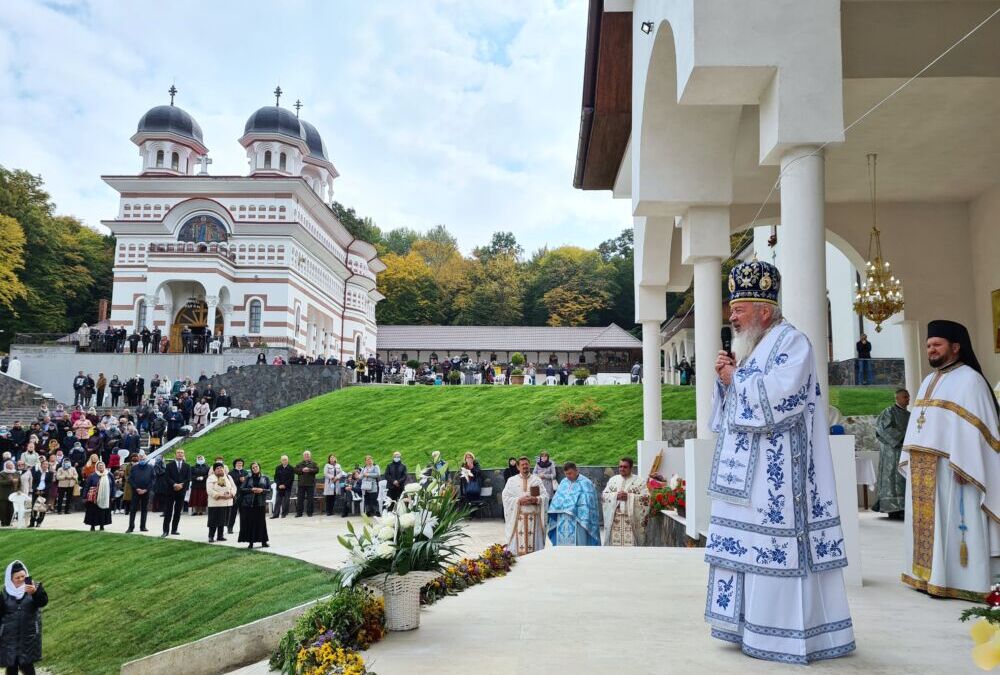 Hramul Mănăstirii „Acoperământul Maicii Domnului” de la Florești