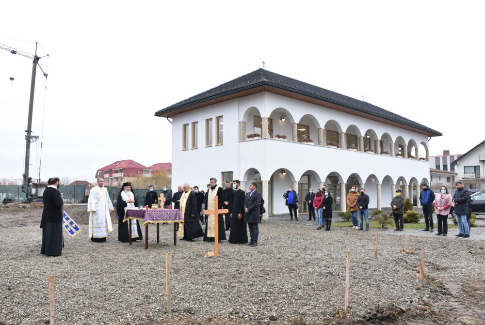 Mitropolitul Andrei a pus piatra de temelie pentru capela Cimitirului Eparhial „Sfântul Lazăr” din Cluj-Napoca