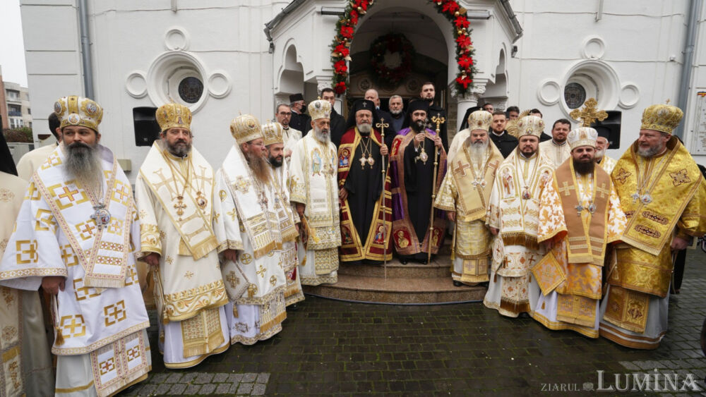PS Benedict Bistrițeanul a participat la întronizarea PS Nestor, noul Episcop al Devei și Hunedoarei