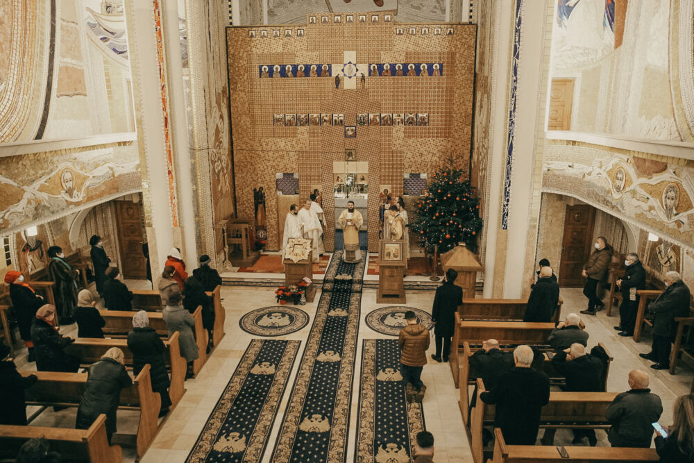 Binecuvântare arhierească la Biserica „Schimbarea la Față” din Cluj-Napoca, în prima zi a Anului Nou 2022