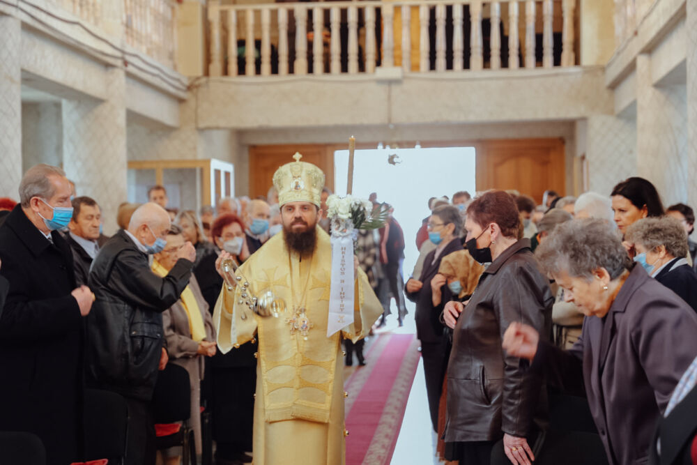 Hramul Parohiei „Sf. M. Mc. Gheorghe” din cartierul clujean Grigorescu