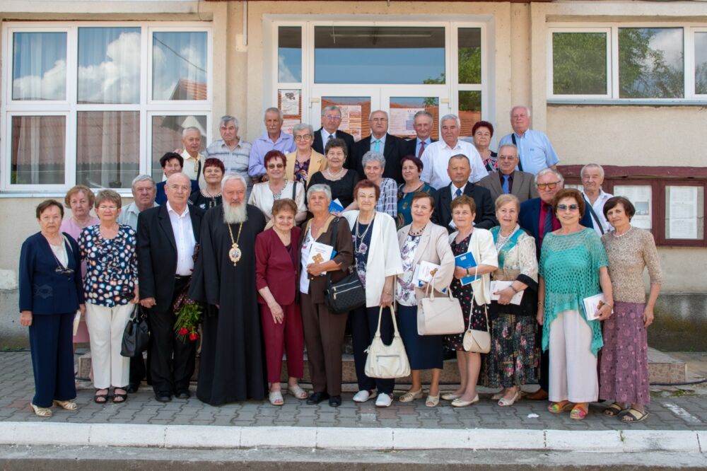 Părintele Mitropolit Andrei a participat la întâlnirea de 55 de ani de la absolvirea liceului