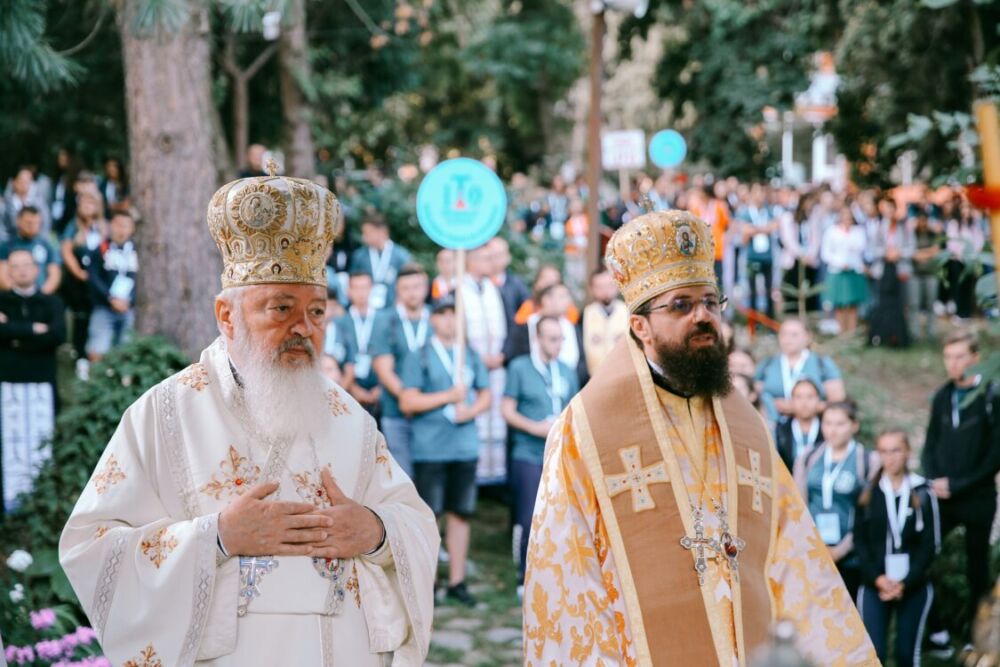 Liturghie arhierească, la ITO din Mitropolia Clujului