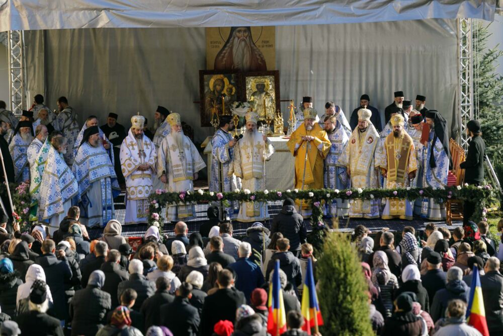 Sărbătoarea Sfântului Paisie Velicicovschi la Mănăstirea Neamț, la 300 de ani de la nașterea marelui isihast