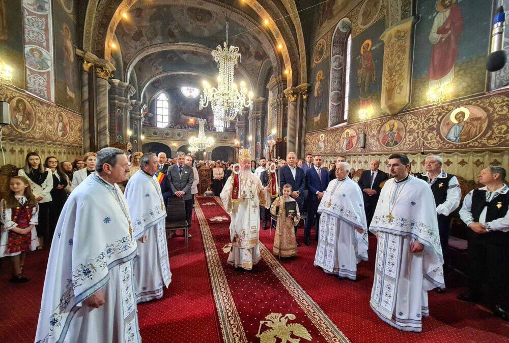 Binecuvântare arhierească pentru bistrițeni, în a doua zi de Paști