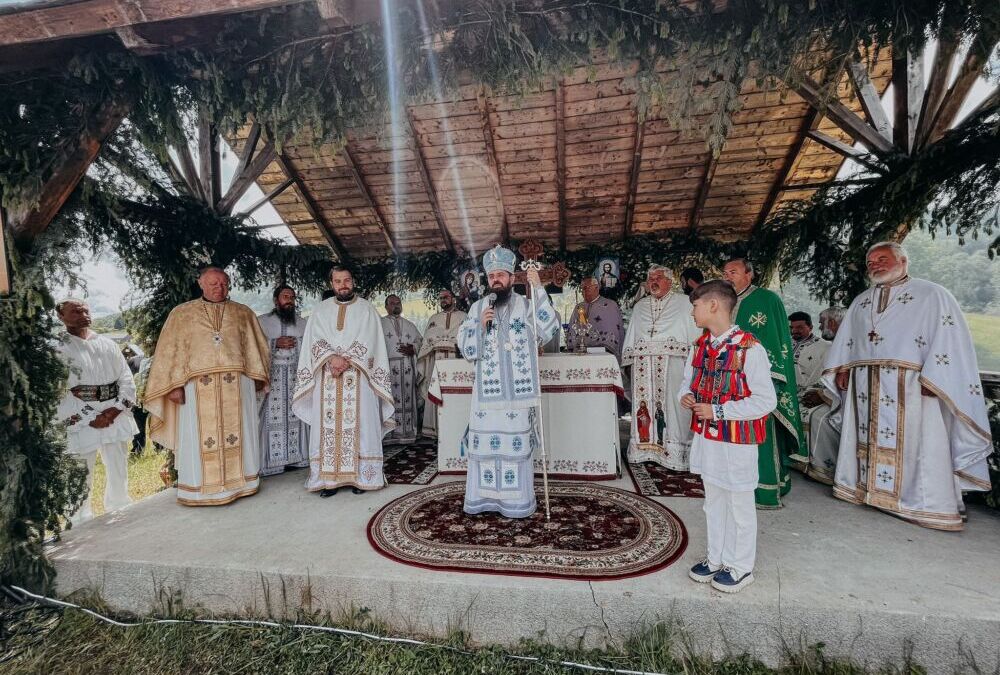 Hramul bisericii de lemn „Pogorârea Sfântului Duh” din Iliuța Bozghii