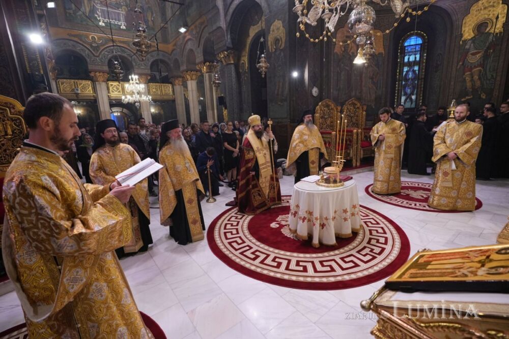 PS Benedict Bistrițeanul la Catedrala Patriarhală: Căutându-i pe sfinți ne odihnim din nevoi și din necazuri