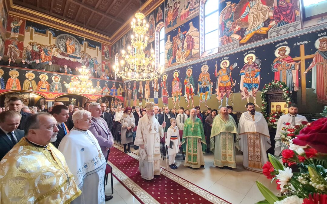 Slujire arhierească la Biserica „Sfinții Arhangheli Mihail și Gavriil” din Domnești