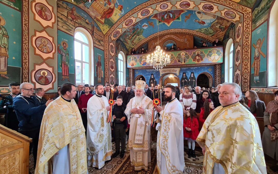 Liturghie arhierească și binecuvântarea lucrărilor efectuate la biserica din Nireș