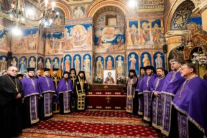 Mănăstirea Mirăuți, la ceas de sărbătoare | PS Părinte Benedict participă la hramul așezământului monahal