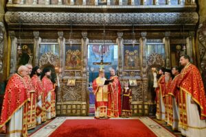 IPS Andrei a sâvârșit Liturghia din Joia Mare și rânduiala spălării picioarelor la Catedrala Mitropolitană din Cluj-Napoca