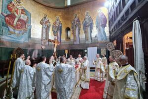 Sfânta Liturghie arhierească din prima zi de Paști | Catedrala Mitropolitană din Cluj-Napoca