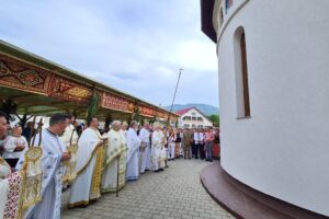 Sfințirea Bisericii „Sfântul Proroc Ilie Tesviteanul” din Prundu Bârgăului